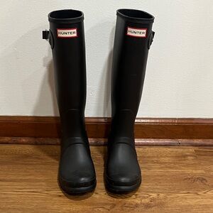 Hunter Classic Matte Black Waterproof Boots